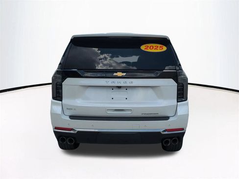 Used 2025 Chevrolet Tahoe Premier AWD/4WD image 6