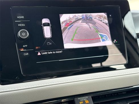 Certified 2025 Volkswagen Taos S image 39