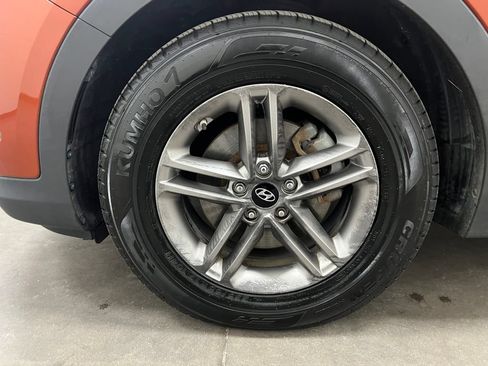 Used 2017 Hyundai Santa Fe Sport FWD image 30