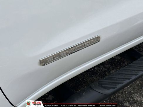 Used 2022 GMC Sierra 1500 Elevation image 10