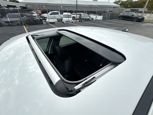 New 2026 Hyundai Elantra Limited w/ Cargo Package FWD image 15