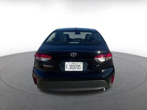 Used 2025 Toyota Corolla LE image 11
