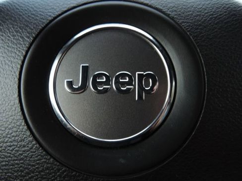 Used 2020 Jeep Grand Cherokee High Altitude image 29