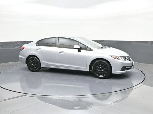 Used 2013 Honda Civic LX image 17