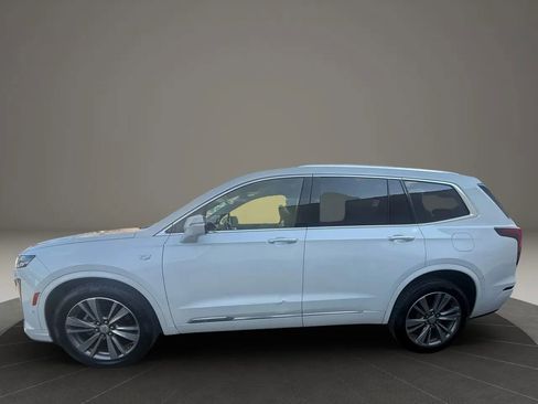 Used 2021 Cadillac XT6 Premium Luxury image 8