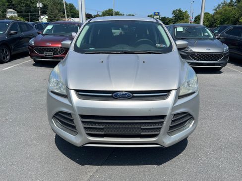 Used 2016 Ford Escape SE AWD/4WD image 3
