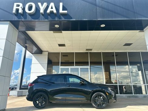 Used 2022 Chevrolet Blazer RS FWD image 1