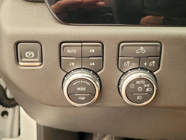 Used 2024 GMC Sierra 1500 Elevation w/ X31 Off-Road Package AWD/4WD image 15