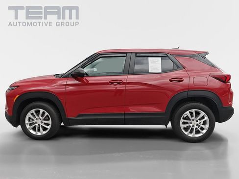 Used 2026 Chevrolet TrailBlazer LS w/ LS Convenience Package FWD image 4