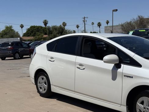 Used 2010 Toyota Prius One FWD image 7