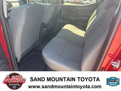 Used 2023 Toyota Tacoma SR AWD/4WD image 12