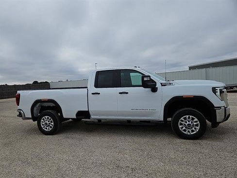 New 2026 GMC Sierra 2500 Pro w/ Convenience Package image 6