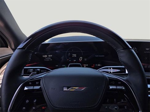 New 2026 Cadillac Lyriq V image 10