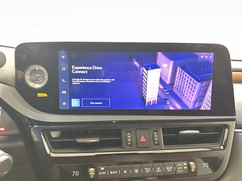 Used 2024 Lexus ES 350 Ultra Luxury w/ Accessory Package (Z2) FWD image 24