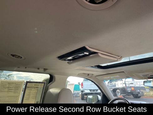 Used 2016 GMC Yukon XL Denali w/ Open Road Package image 32