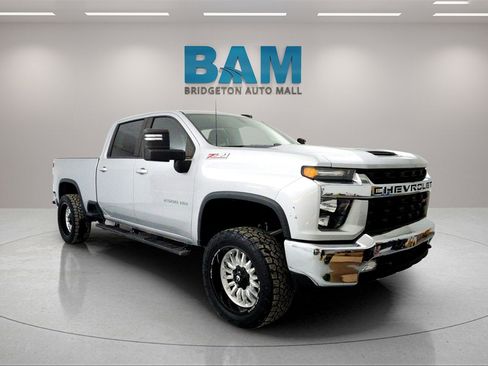 Used 2022 Chevrolet Silverado 2500 LT w/ Convenience Package image 1