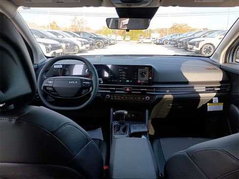 New 2026 Kia Sportage EX image 10