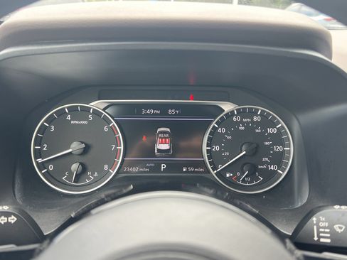Certified 2023 Nissan Rogue SV AWD/4WD image 13