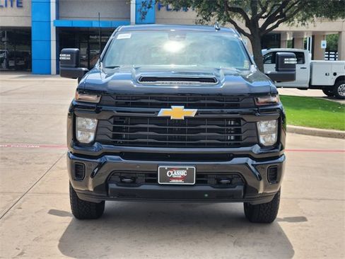 New 2026 Chevrolet Silverado 2500 Custom w/ Custom Value Package AWD/4WD image 11