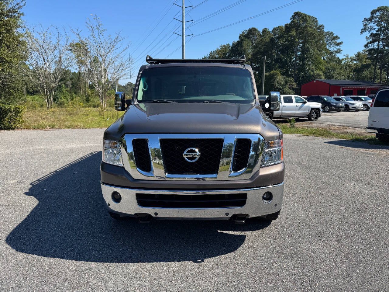 Used 2017 Nissan NV 3500 SL RWD image 26