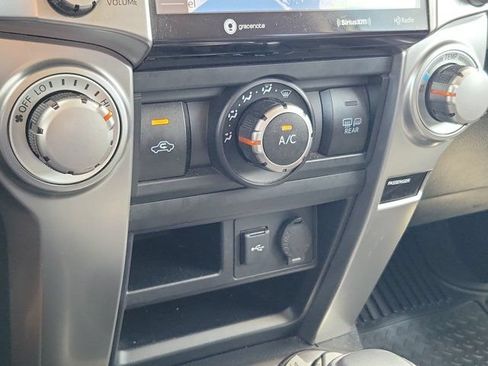 Used 2021 Toyota 4Runner SR5 Premium AWD/4WD image 28