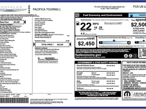 Used 2024 Chrysler Pacifica Touring-L image 3