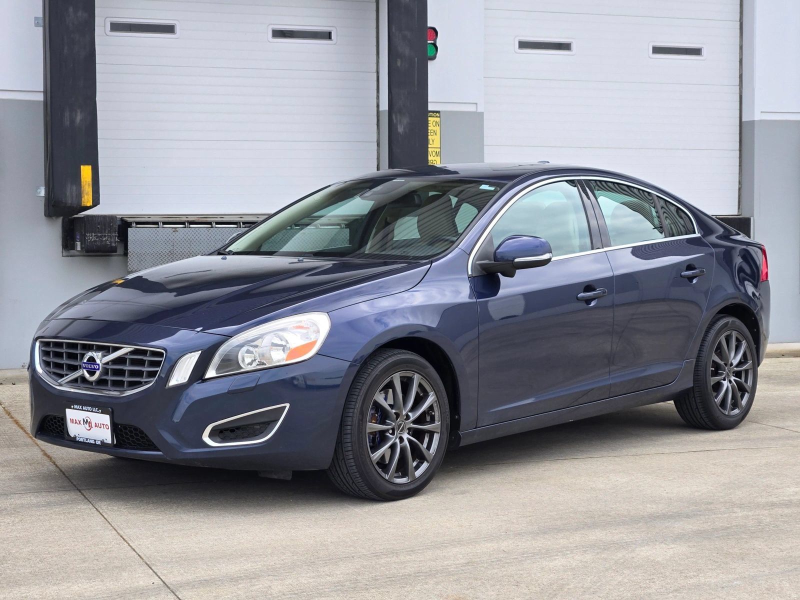 Used 2013 Volvo S60 T5 FWD image 4