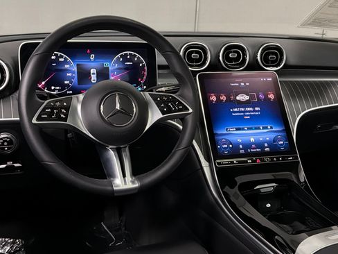 Used 2023 Mercedes-Benz C 300 Sedan image 36
