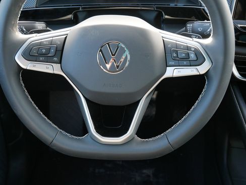 New 2026 Volkswagen Atlas Cross Sport SEL image 9