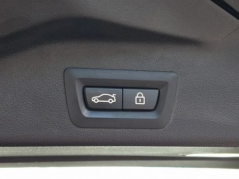 Used 2021 BMW X5 sDrive40i w/ Convenience Package RWD image 37