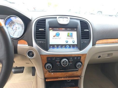 Used 2012 Chrysler 300 Limited w/ Luxury Group image 16