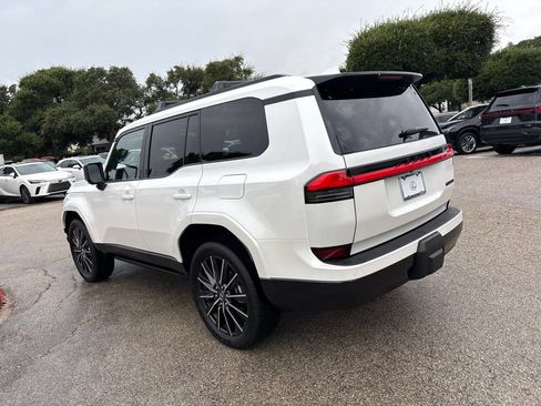 Certified 2026 Lexus GX 550 w/ Cold Area Package AWD/4WD image 3