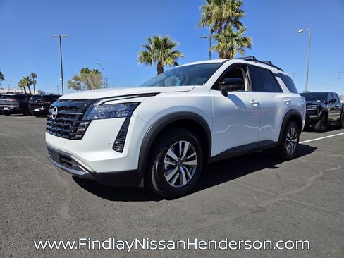 New 2026 Nissan Pathfinder SL AWD/4WD image 2