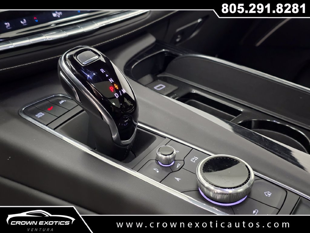 Used 2024 Cadillac Escalade V w/ LPO, ONYX Package AWD/4WD image 31