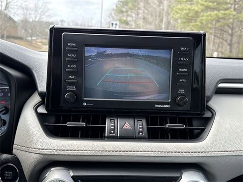 Used 2020 Toyota RAV4 XLE Premium image 25