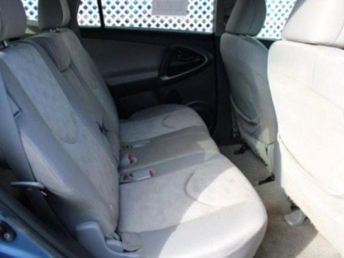 Used 2012 Toyota RAV4 FWD w/ Value Pkg image 20