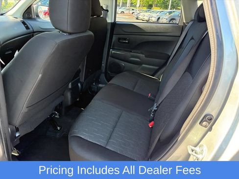 Used 2024 Mitsubishi Outlander Sport ES AWD/4WD image 18