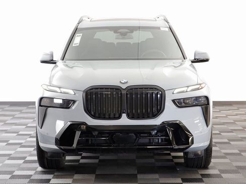 New 2026 BMW X7 xDrive40i w/ M Sport Package AWD/4WD image 23