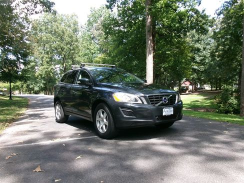 Used 2012 Volvo XC60 3.2 AWD/4WD image 3
