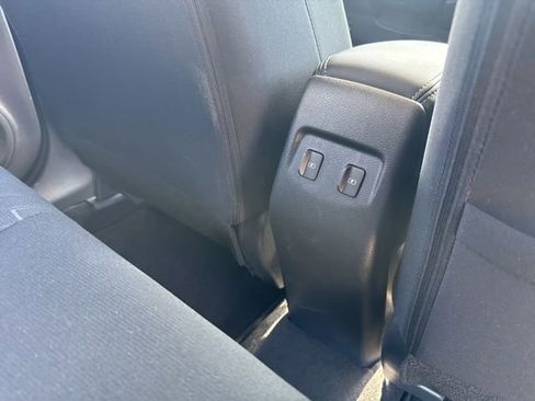 Used 2024 Nissan Kicks SR FWD image 23