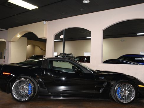 Used 2011 Chevrolet Corvette ZR1 w/ Preferred Equipment Group RWD image 52