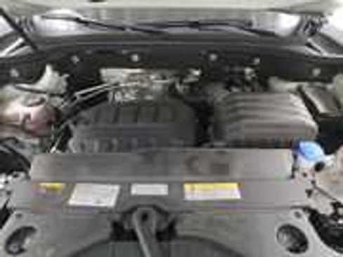Used 2024 Volkswagen Atlas Cross Sport SE w/ Panoramic Sunroof Package FWD image 15