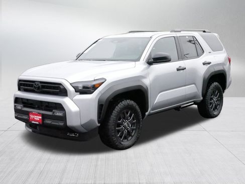 Certified 2025 Toyota 4Runner SR5 image 3
