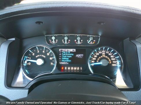 Used 2014 Ford F150 Lariat w/ Lariat Chrome Package image 11