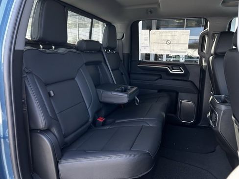 New 2025 GMC Sierra 2500 Denali w/ Denali Reserve Package image 33