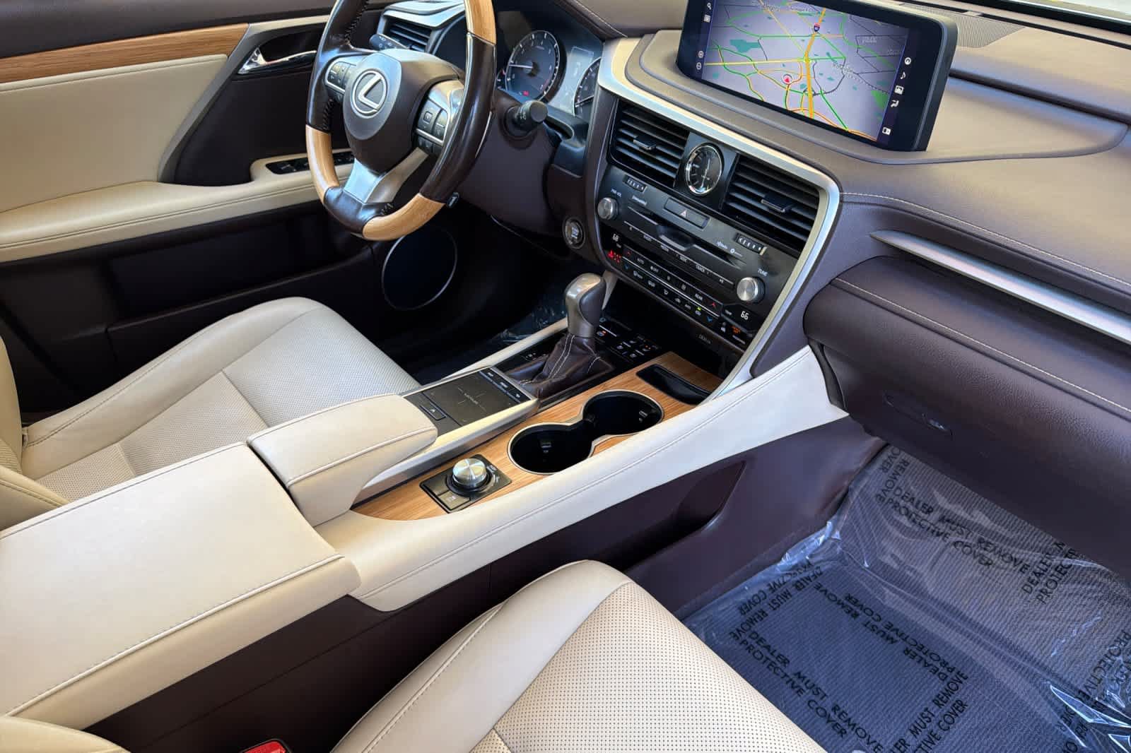Used 2020 Lexus RX 350L FWD w/ Premium Package image 18