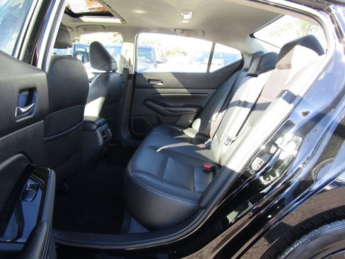 Used 2020 Nissan Altima 2.5 SL image 12