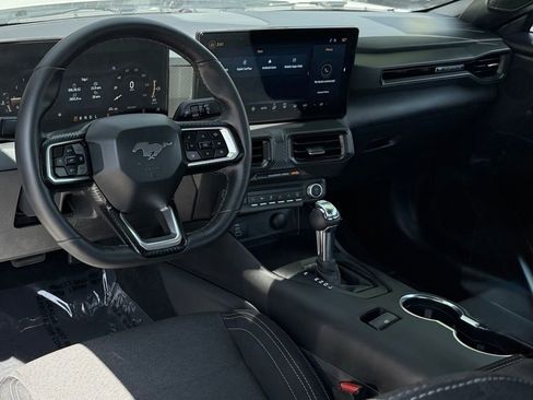 Used 2026 Ford Mustang Coupe RWD image 28