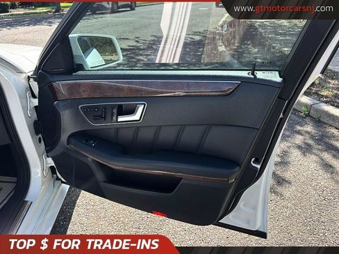 Used 2013 Mercedes-Benz E 350 BlueTEC Sedan image 23