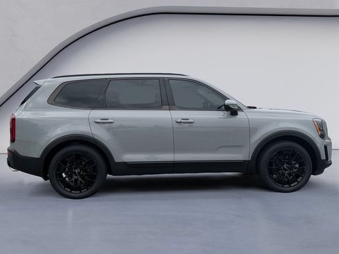 Used 2022 Kia Telluride SX w/ SX Prestige Package AWD/4WD image 6